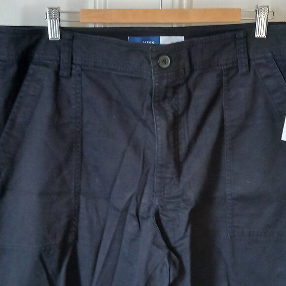 Old Navy Barrel mid rise twill pants black size 16 new with tags - Picture 2 of 3